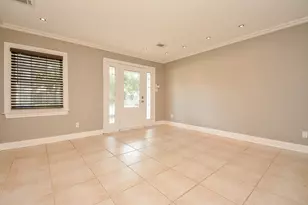 9614 Val Verde St, Houston, TX 77063 - Photo 16