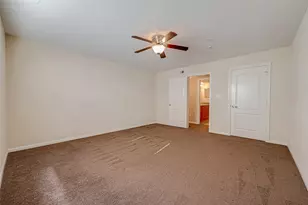 8415 Hearth Dr, Houston, TX 77054 - Photo 12