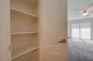 8415 Hearth Dr, Houston, TX 77054 - Photo 18