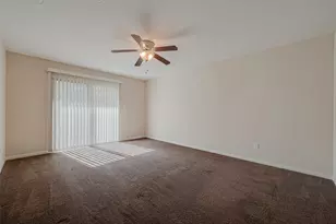 8415 Hearth Dr, Houston, TX 77054 - Photo 14