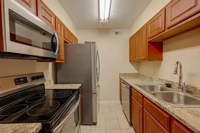8415 Hearth Drive #21, Houston, TX 77054 - Photo 4
