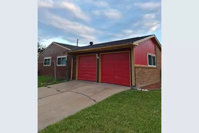 12603 S Coast Drive, Houston, TX 77047 - Photo 6