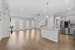 4007 Centre Valley Ln, Houston, TX 77043 - Photo 16