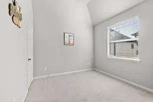 4007 Centre Valley Ln, Houston, TX 77043 - Photo 30