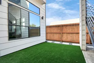 732 W 22nd St, Houston, TX 77008 - Photo 42