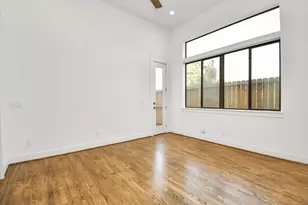 732 W 22nd St, Houston, TX 77008 - Photo 28