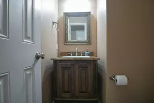 8207 Otter Creek Way, Missouri City, TX 77459 - Photo 18