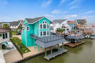 407 Isles End Road Rd, Tiki Island, TX 77554 - Photo 36