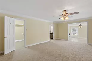 1017 Buescher Rd, Columbus, TX 78934 - Photo 10