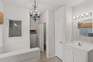 3811 Houston Lake Dr, Pearland, TX 77581 - Photo 24