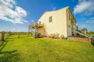 10411 Wern Rd, Galveston, TX 77554 - Photo 26