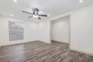 5803 Greencraig Dr, Houston, TX 77035 - Photo 22