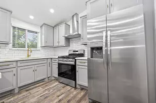 5803 Greencraig Dr, Houston, TX 77035 - Photo 8