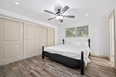 5803 Greencraig Drive, Houston, TX 77035 - Photo 14