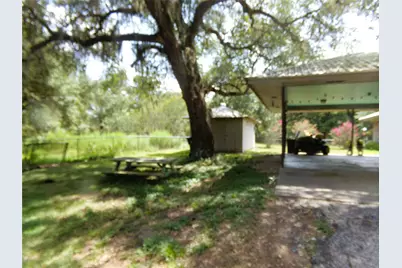 1162 Hwy 90A, Sheridan, TX 78962 - Photo 16