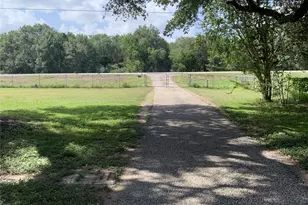 1162 Hwy 90A, Sheridan, TX 78962 - Photo 24