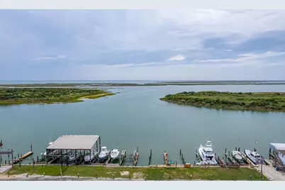 1402 W Commerce Street #2, Port O'Connor, TX 77982 - Photo 26