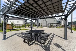 2213 Springwood Vis Ln, Houston, TX 77055 - Photo 32