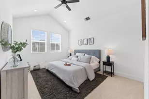 2213 Springwood Vis Ln, Houston, TX 77055 - Photo 18