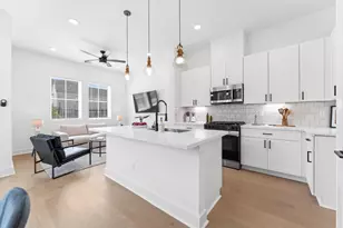 2213 Springwood Vis Ln, Houston, TX 77055 - Photo 10