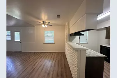 5919 Ludington Drive, Houston, TX 77035 - Photo 6