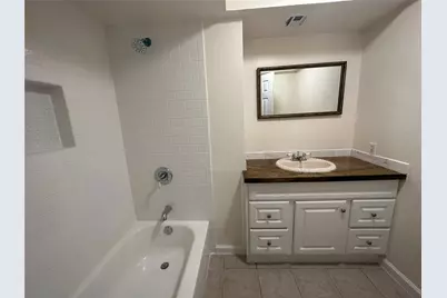 5919 Ludington Drive, Houston, TX 77035 - Photo 16