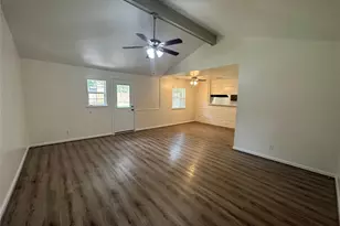 5919 Ludington Dr, Houston, TX 77035 - Photo 4