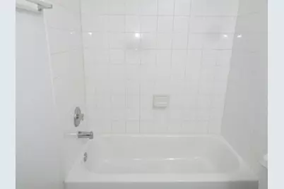 9503 Wyatt Oak Ln, Houston, TX 77044 - Photo 16