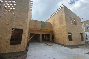 8102 Crestview Dr, Houston, TX 77028 - Photo 4