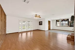 8135 Glenbrook Dr, Houston, TX 77017 - Photo 18