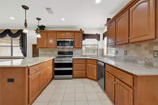 8135 Glenbrook Dr, Houston, TX 77017 - Photo 14