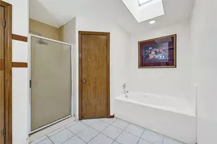 8135 Glenbrook Dr, Houston, TX 77017 - Photo 24