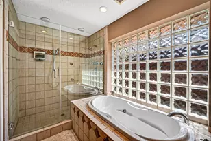 2406 Tannehill Dr, Houston, TX 77008 - Photo 16
