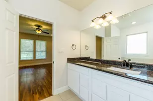 3111 County Rd 81, Rosharon, TX 77583 - Photo 36