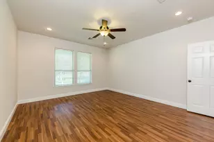 3111 County Rd 81, Rosharon, TX 77583 - Photo 34