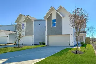 2710 Discovery Trails Ct, Conroe, TX 77301 - Photo 2
