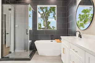 4504 Terry St, Houston, TX 77009 - Photo 36
