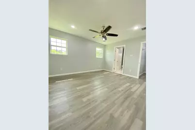 56 County Road 3404, Cleveland, TX 77327 - Photo 6