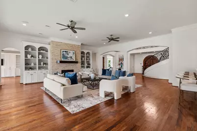 5410 Valerie Street, Bellaire, TX 77401 - Photo 6