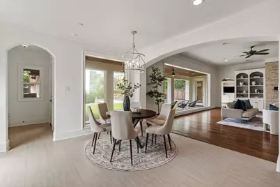 5410 Valerie Street, Bellaire, TX 77401 - Photo 8