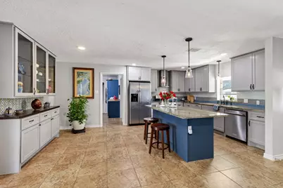 1002 Washington Street, Brenham, TX 77833 - Photo 1