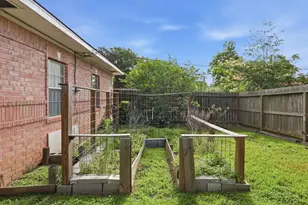 1002 Washington St, Brenham, TX 77833 - Photo 18