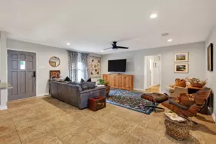 1002 Washington St, Brenham, TX 77833 - Photo 4
