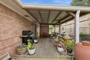 1002 Washington St, Brenham, TX 77833 - Photo 18