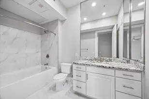 2111 Austin St, Houston, TX 77002 - Photo 10