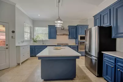 301 Winding Oak Lane S, League City, TX 77573 - Photo 6