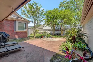 301 Winding Oak Ln S, League City, TX 77573 - Photo 28