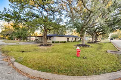 205 Morningside Drive, Friendswood, TX 77546 - Photo 6