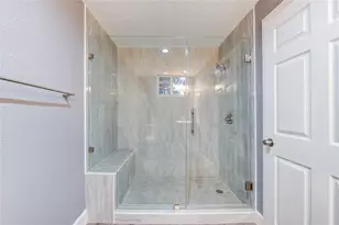 205 Morningside Dr, Friendswood, TX 77546 - Photo 26