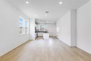 21834 Red Lantana Trl, Hockley, TX 77447 - Photo 2